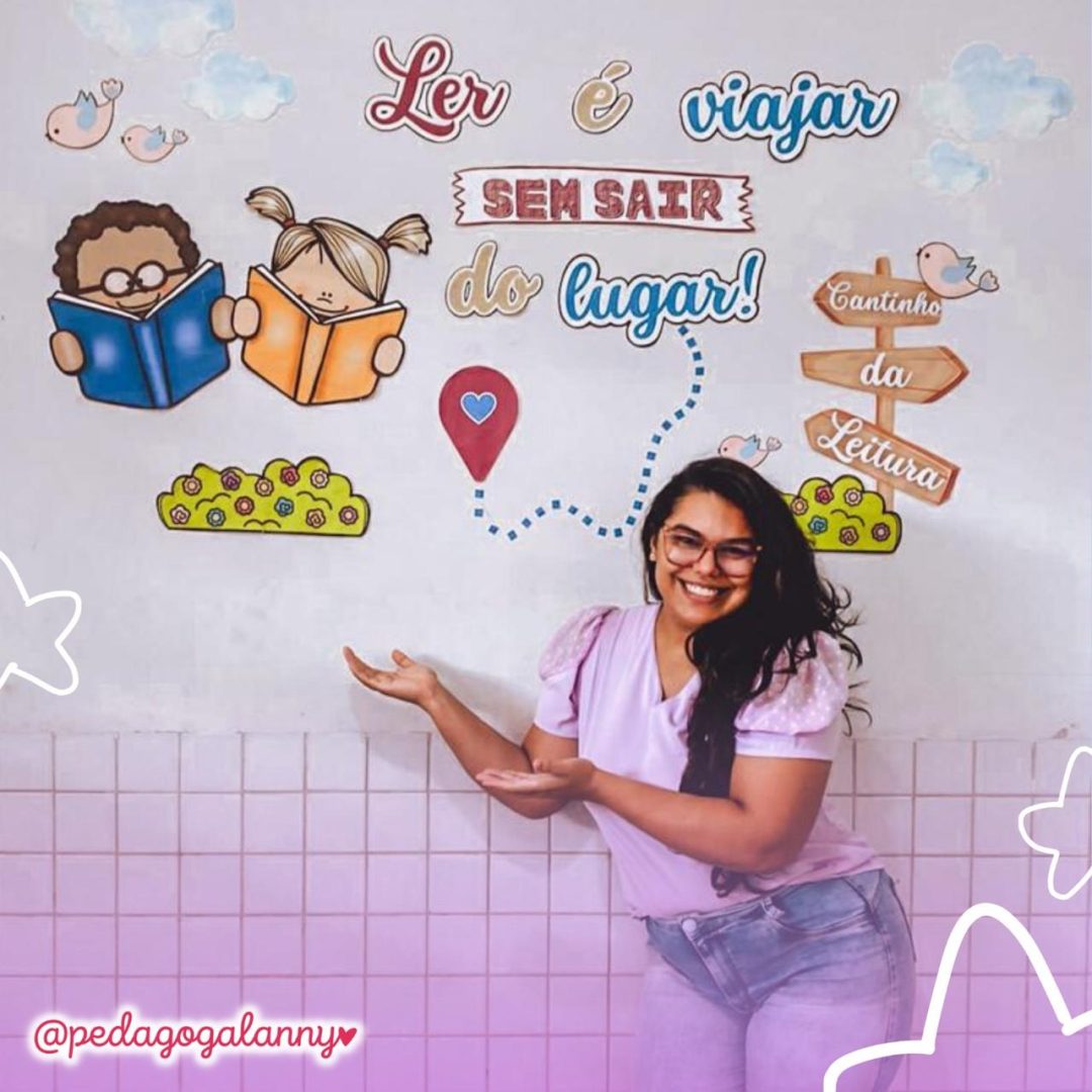 Mural de Leitura 📚✨ Ler é viajar sem sair do lugar! ✨📚